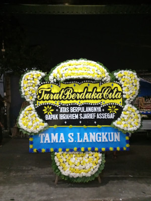 Papan Bunga Duka di Sogan